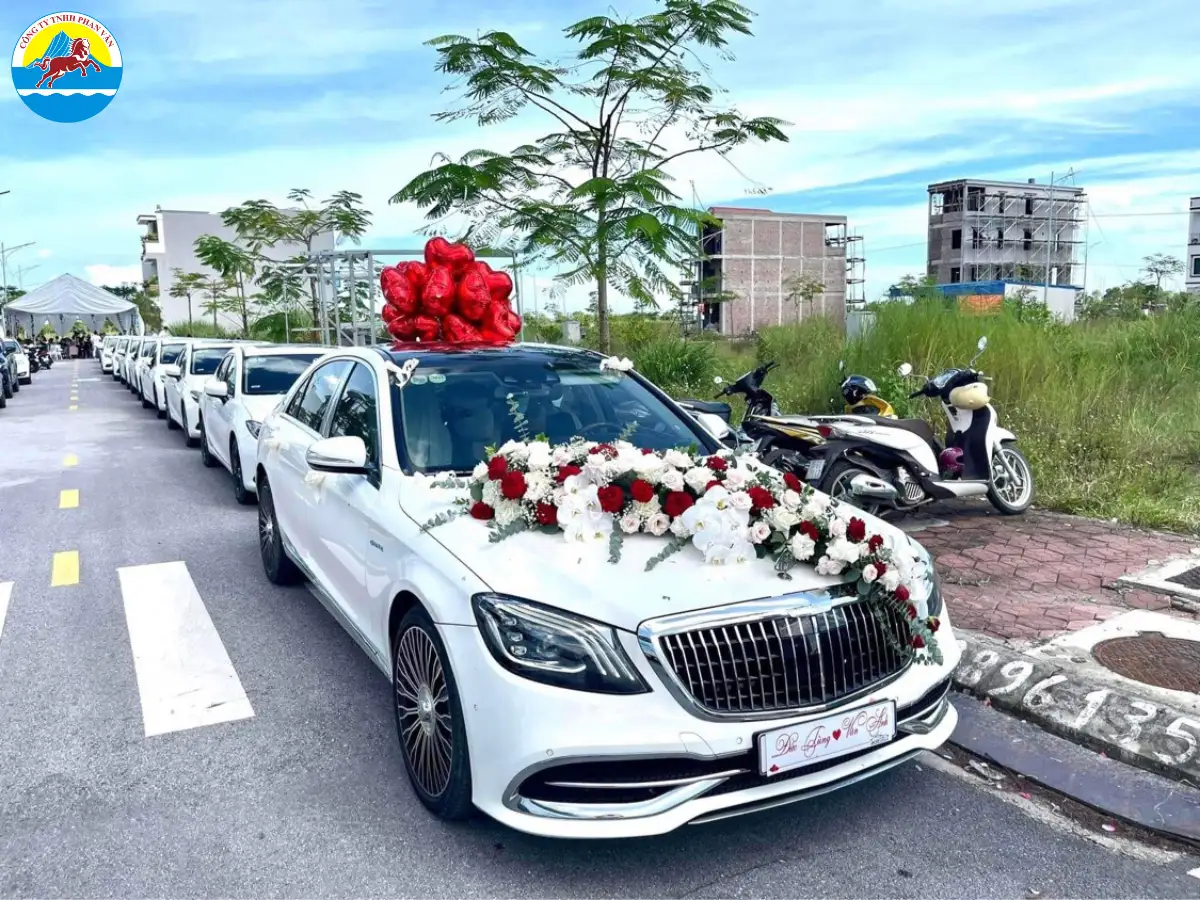 Giá thuê xe cưới đi ngoại tỉnh​ phụ thuộc vào nhiều yếu tố