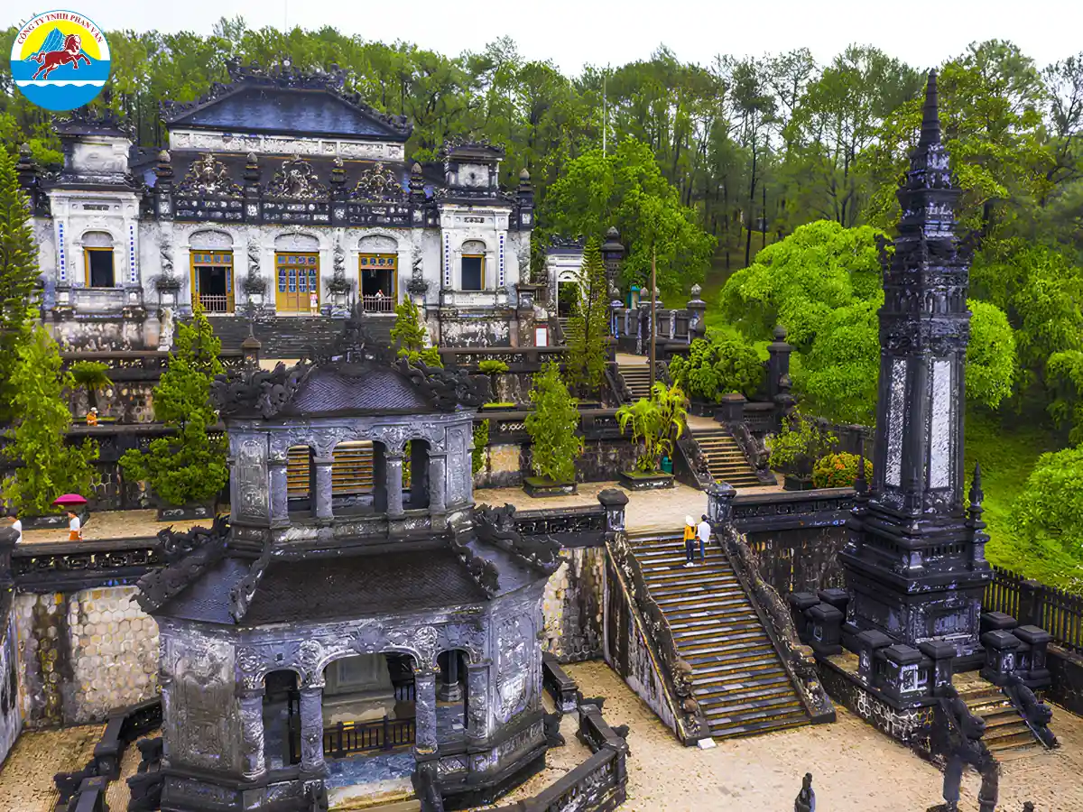 giá vé Lăng Khải Định
