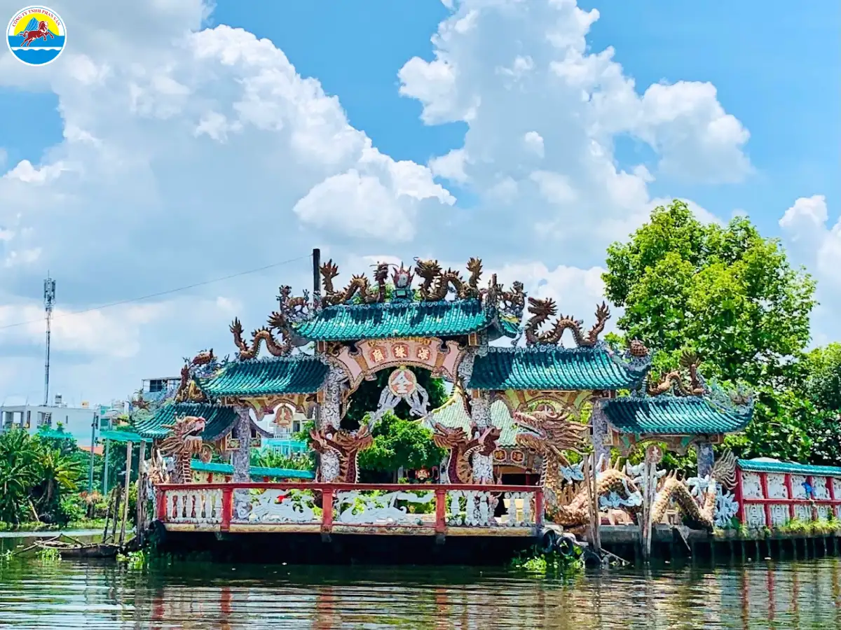 du lịch gò vấp​