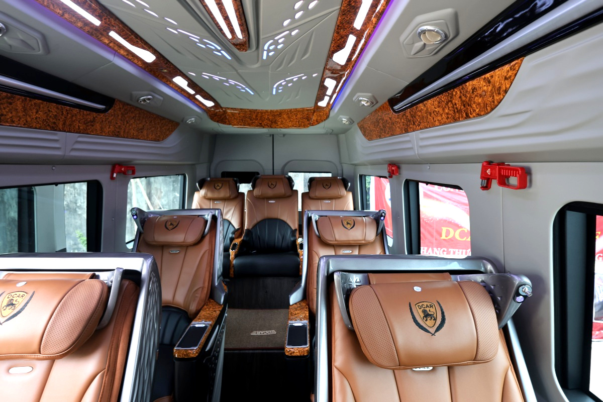 Ghế ngồi mềm mại, có thể điều chỉnh theo nhiều góc nghiêng khác nhau