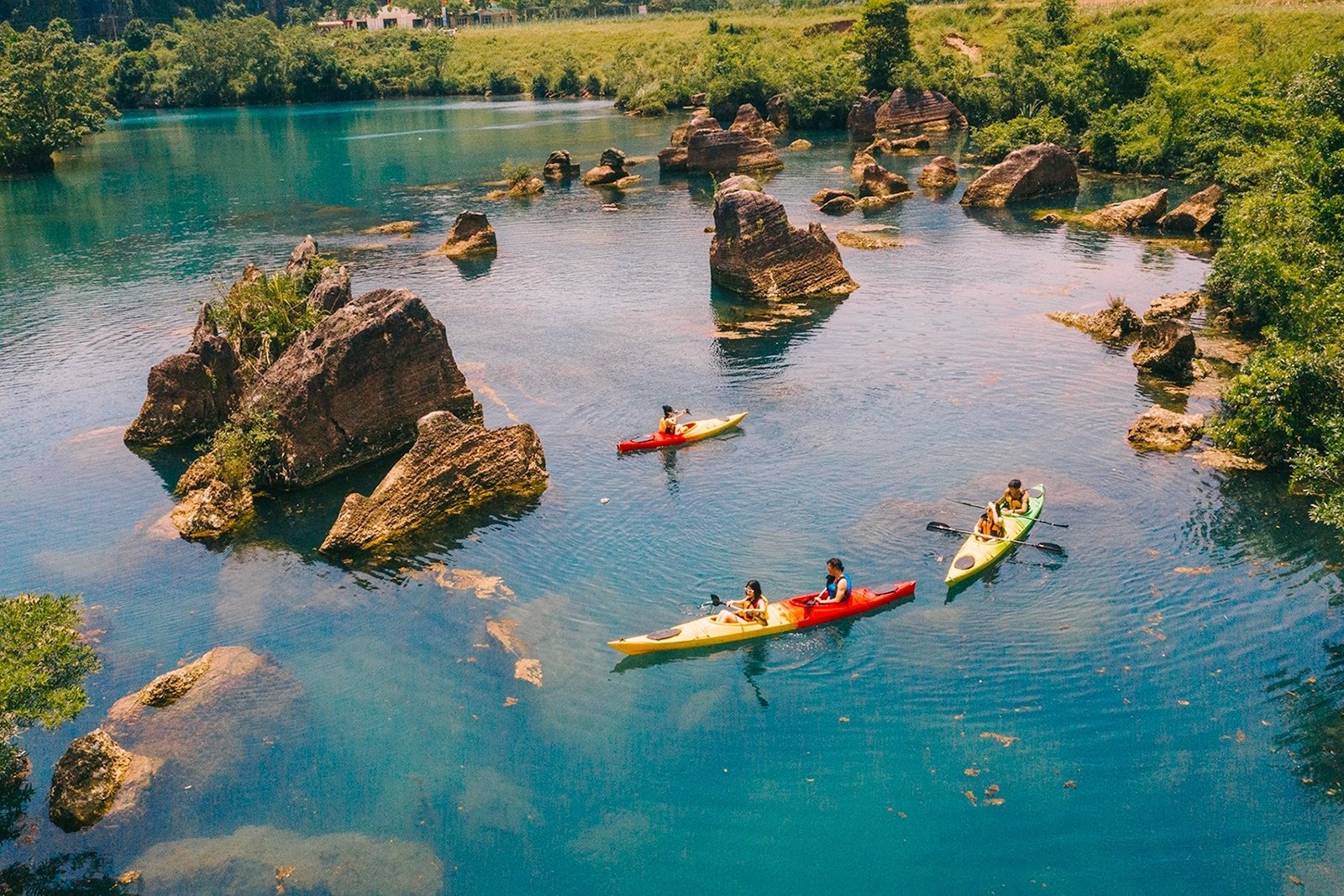 Chèo thuyền Kayak tại Hòn Mây Rút