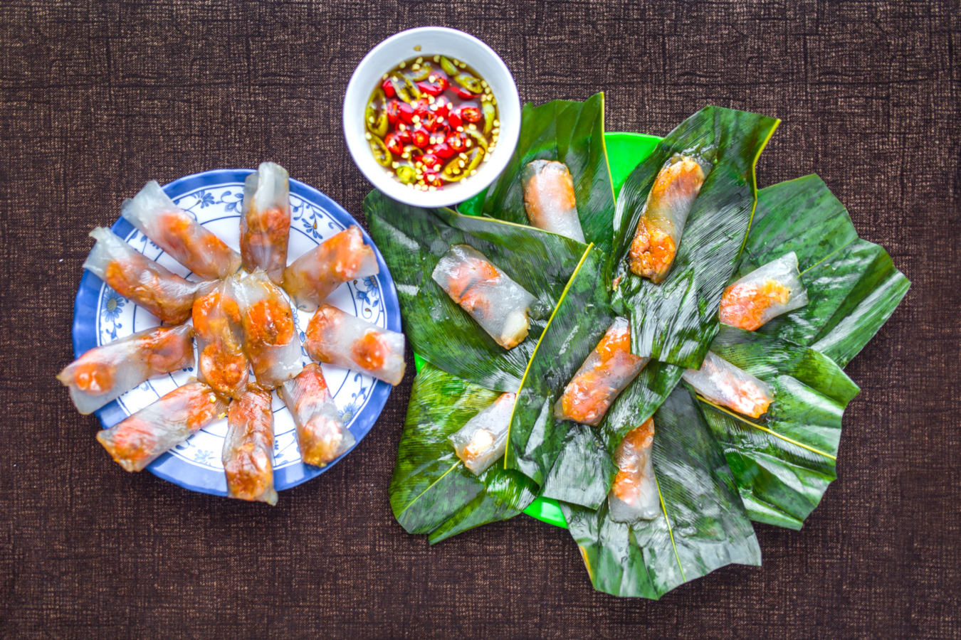 Thưởng thức bánh bột lọc Huế