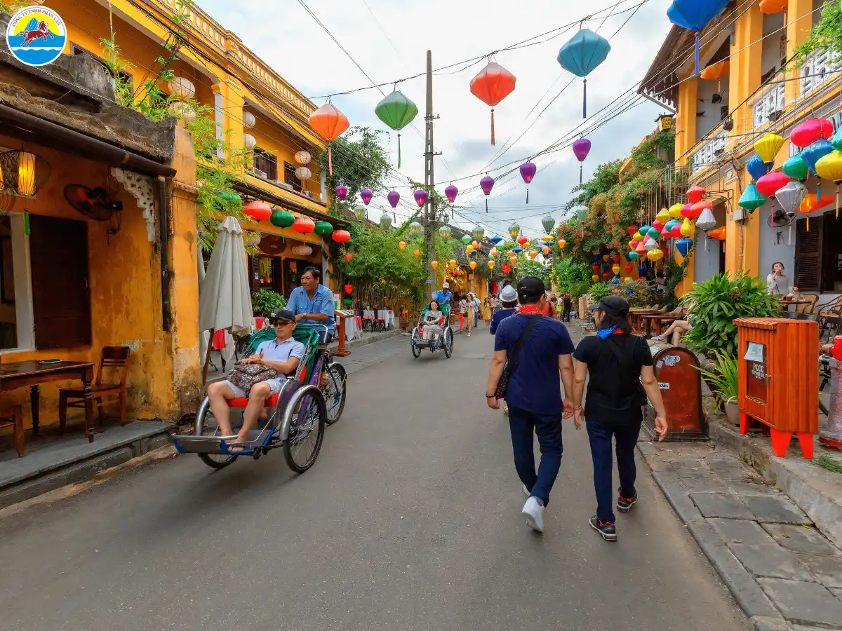 hội an tháng 8