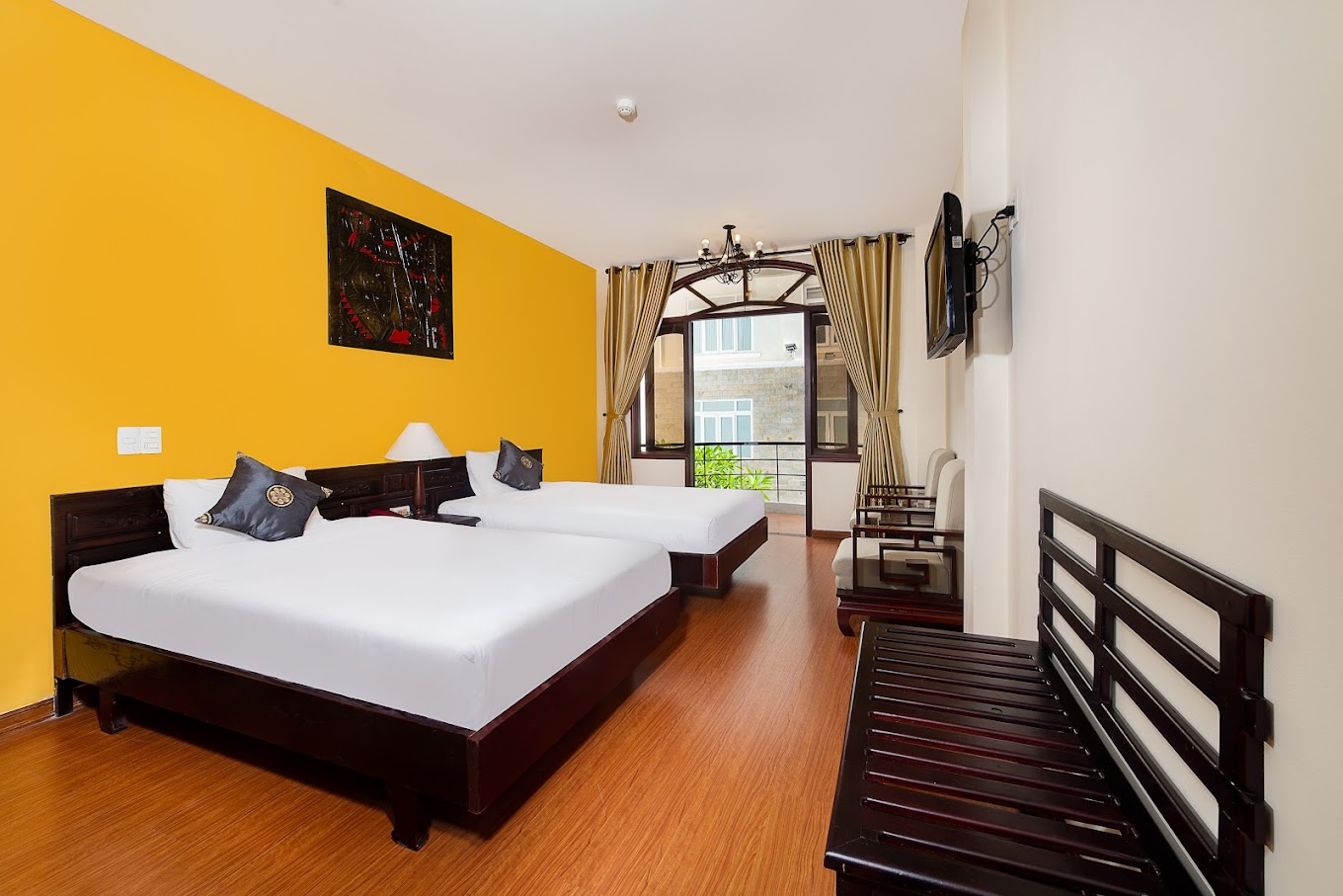 Khách sạn Gold Coast