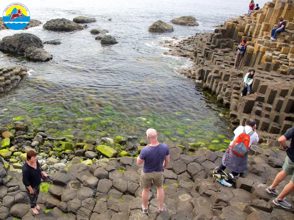Giant's Causeway