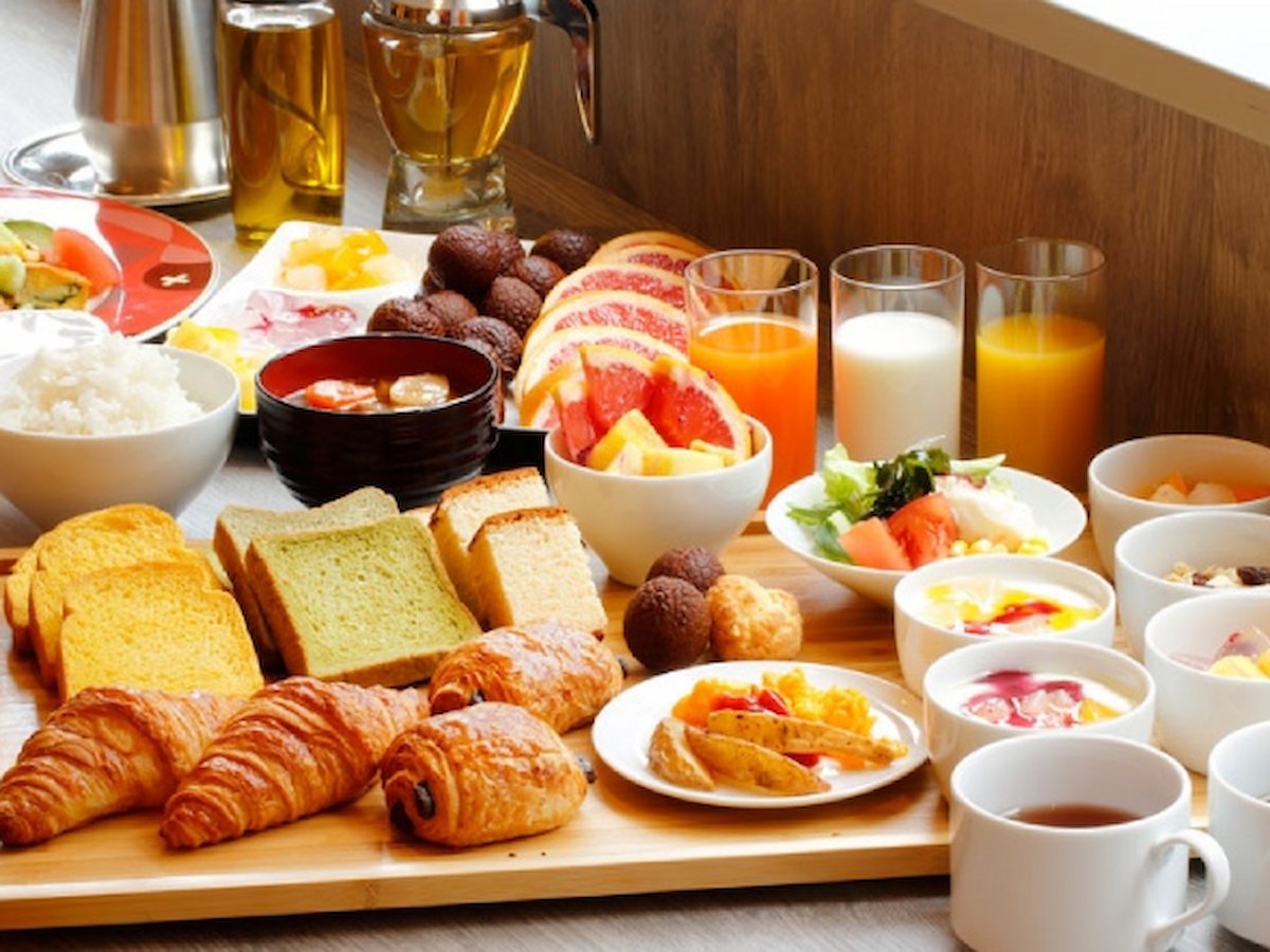 khach-san-da-nang-co-buffet-sang-trai-nghiem-am-thuc-kho-quen-phan-van-hotel-2