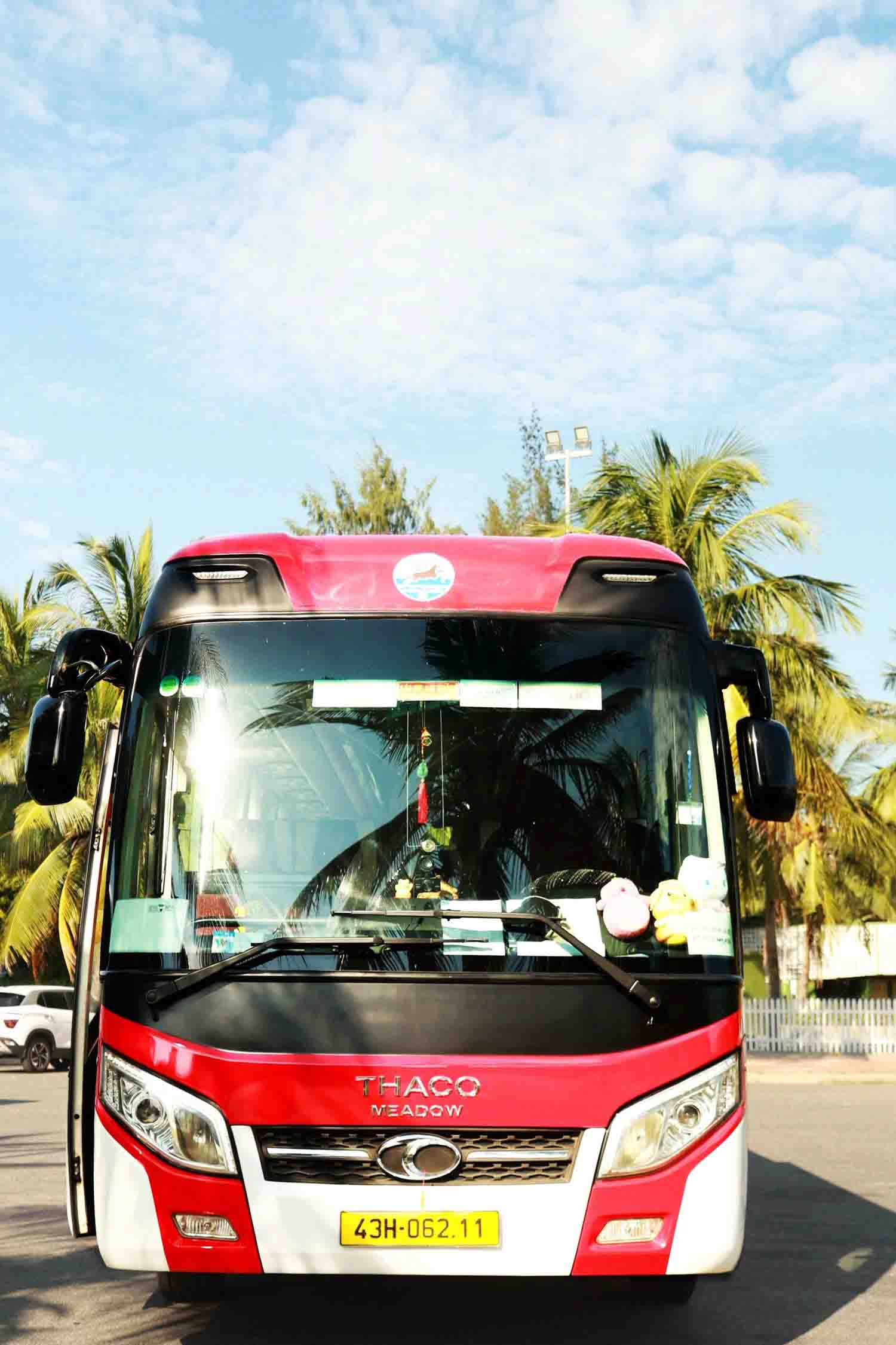 Xe 35 chỗ Phan Văn Travel