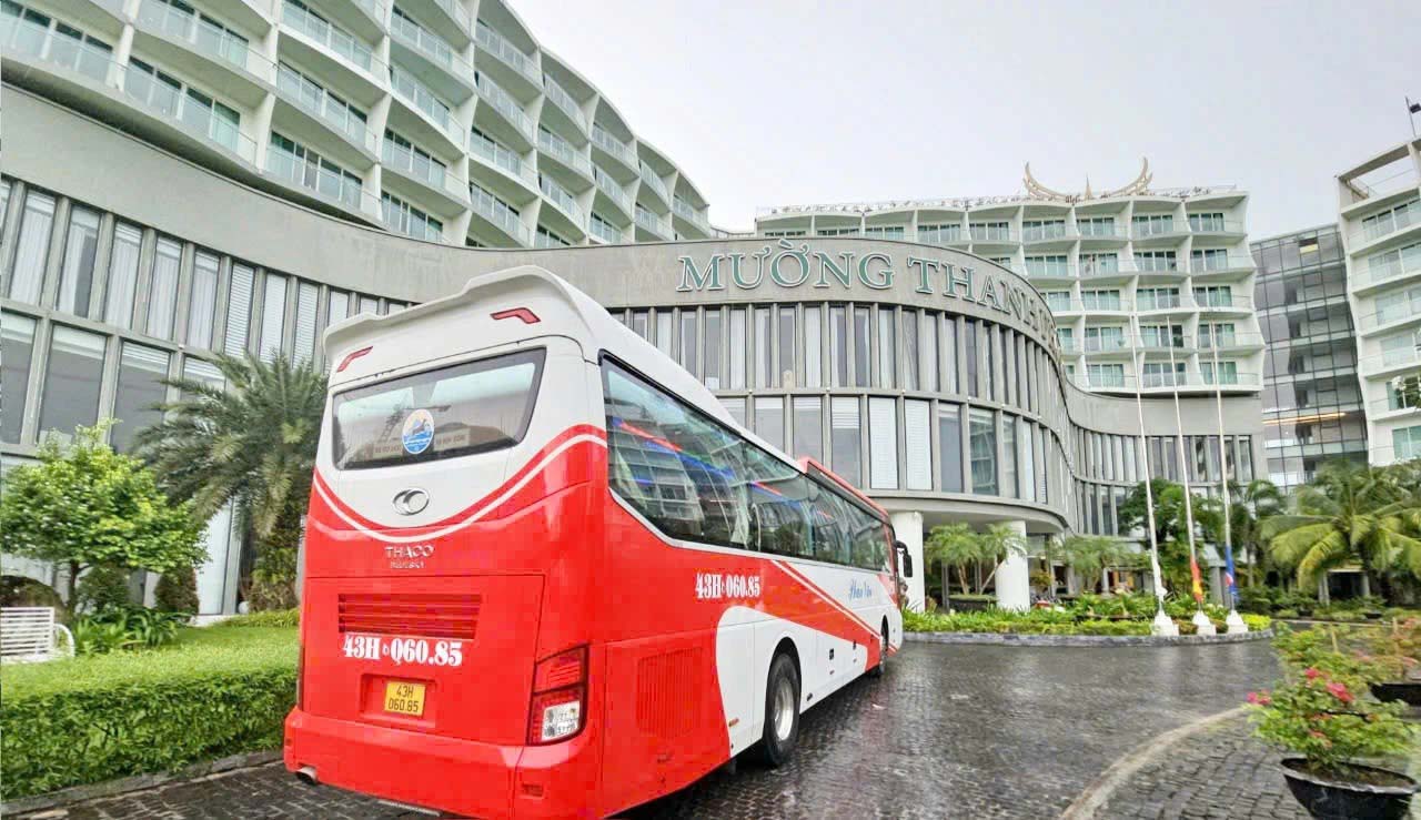 Xe 47 chỗ Phan Văn Travel