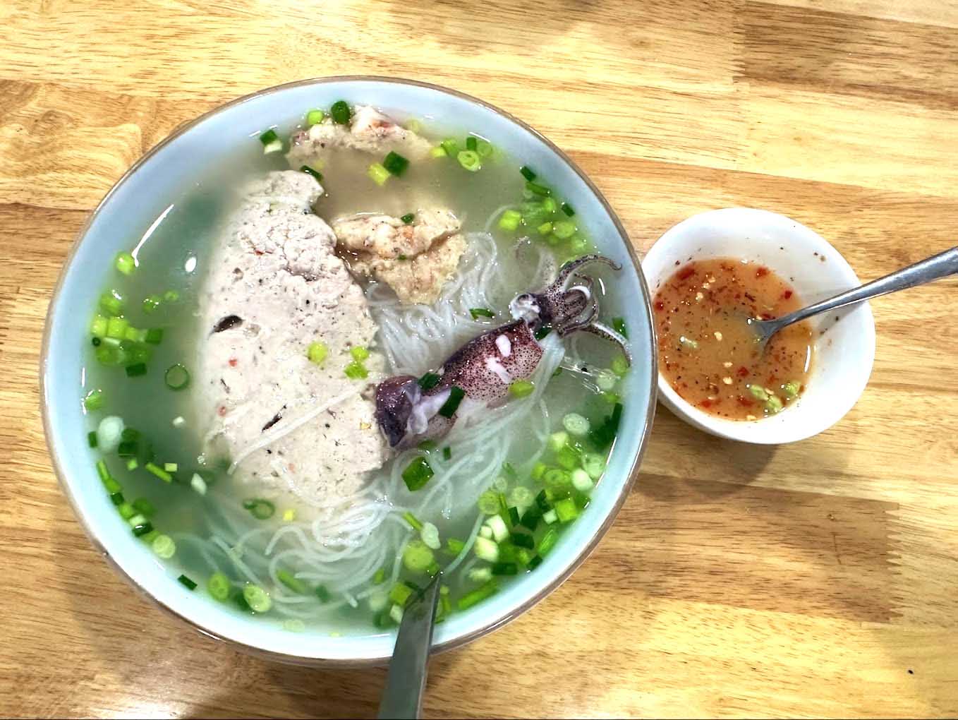 Bún quậy siêu ngon - Đặc sản Phú Quốc