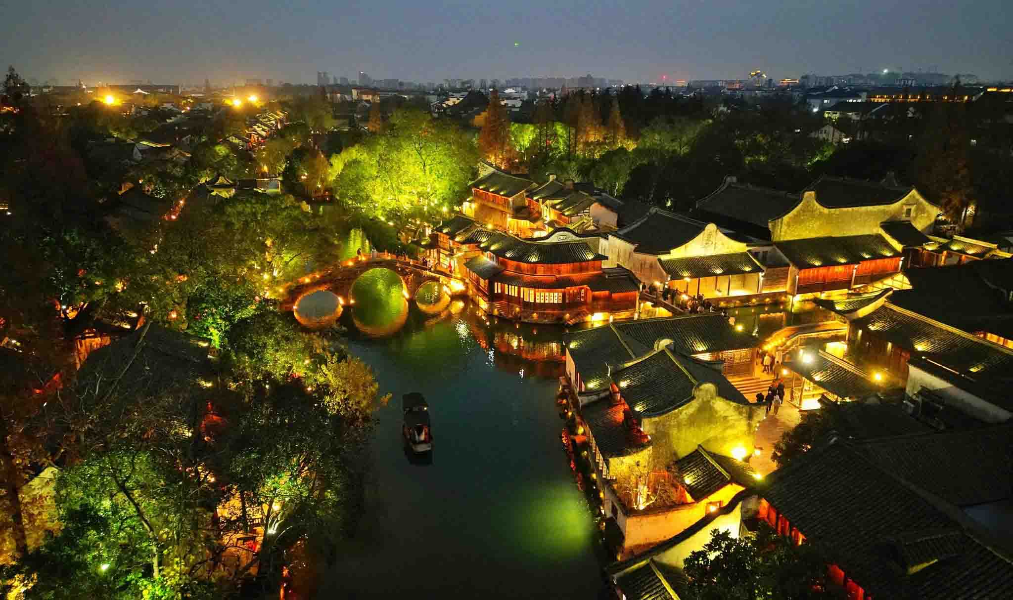 Cảnh đẹp về đêm ở Ô Trấn