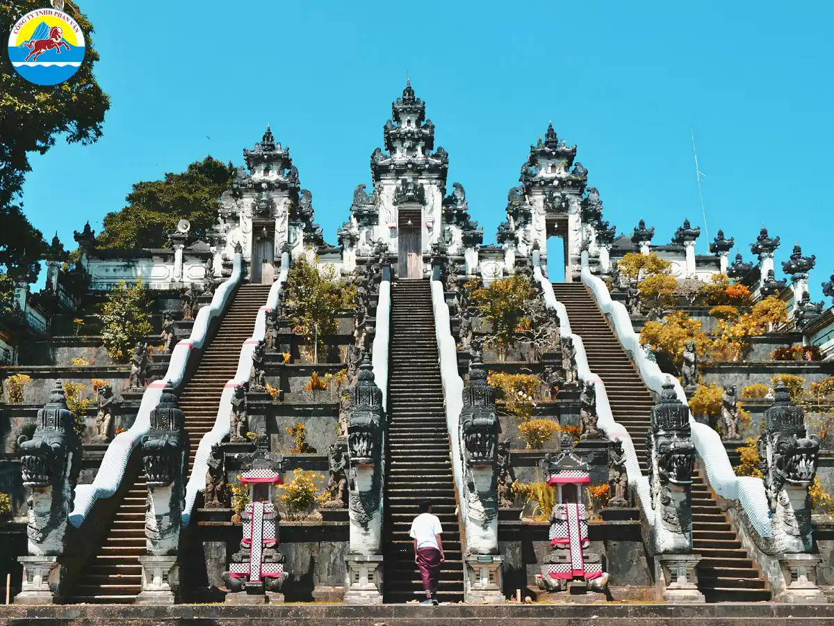 Tham khảo ngay các tour Indonesia của Phan Văn Travel