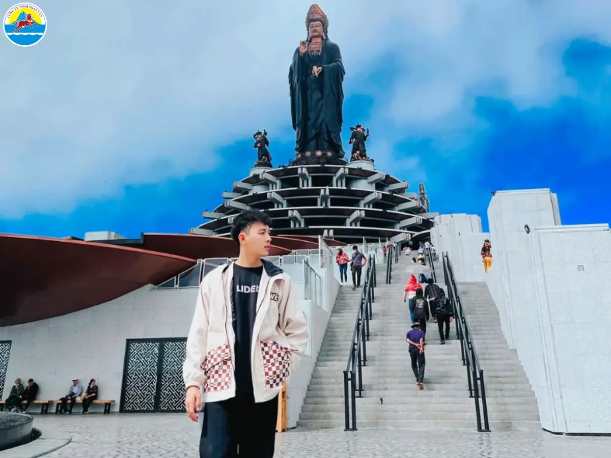 núi bà đen có gì​