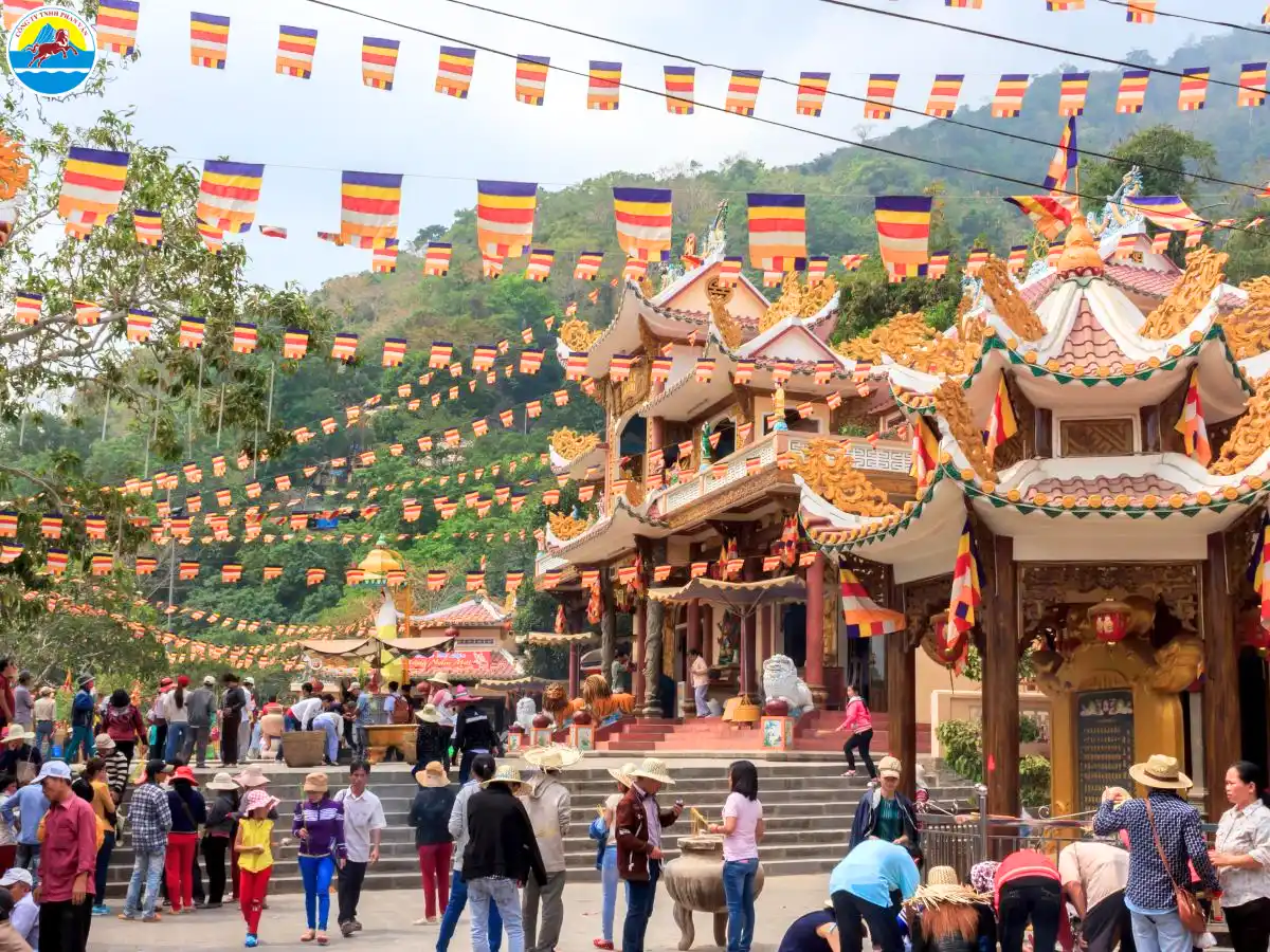 du lịch núi bà đen tây ninh