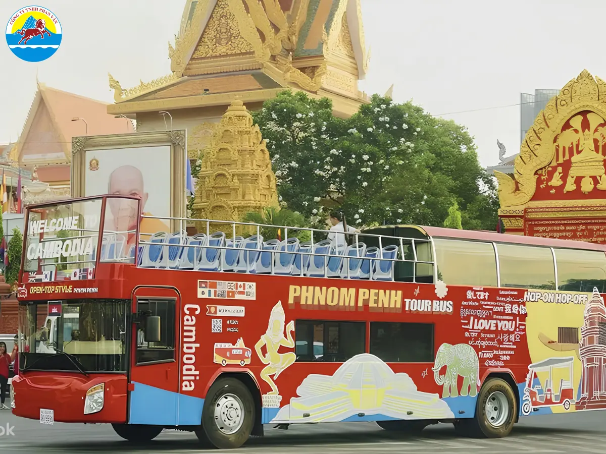 Xe buýt Giant Ibis tại bến xe Phnom Penh