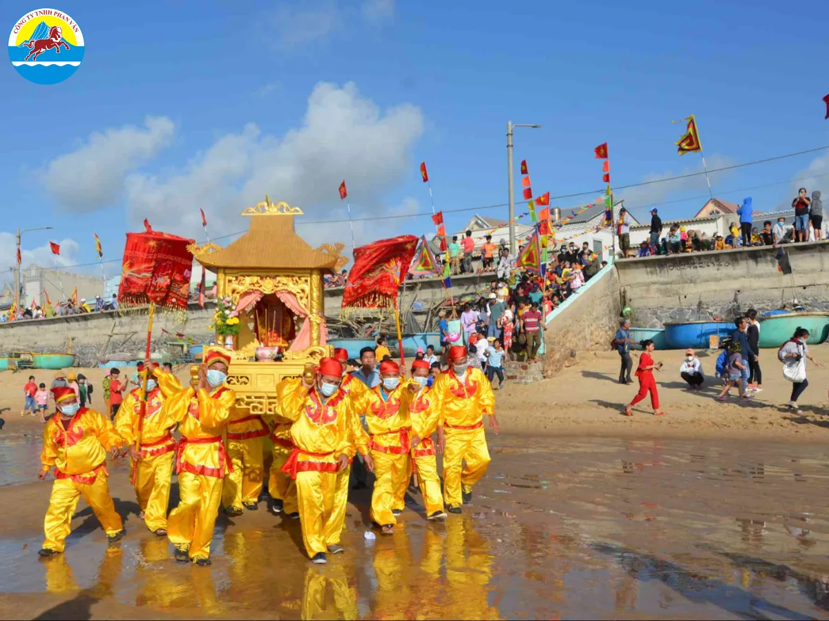 Khám phá tín ngưỡng tại Dinh Ông Nam Hải