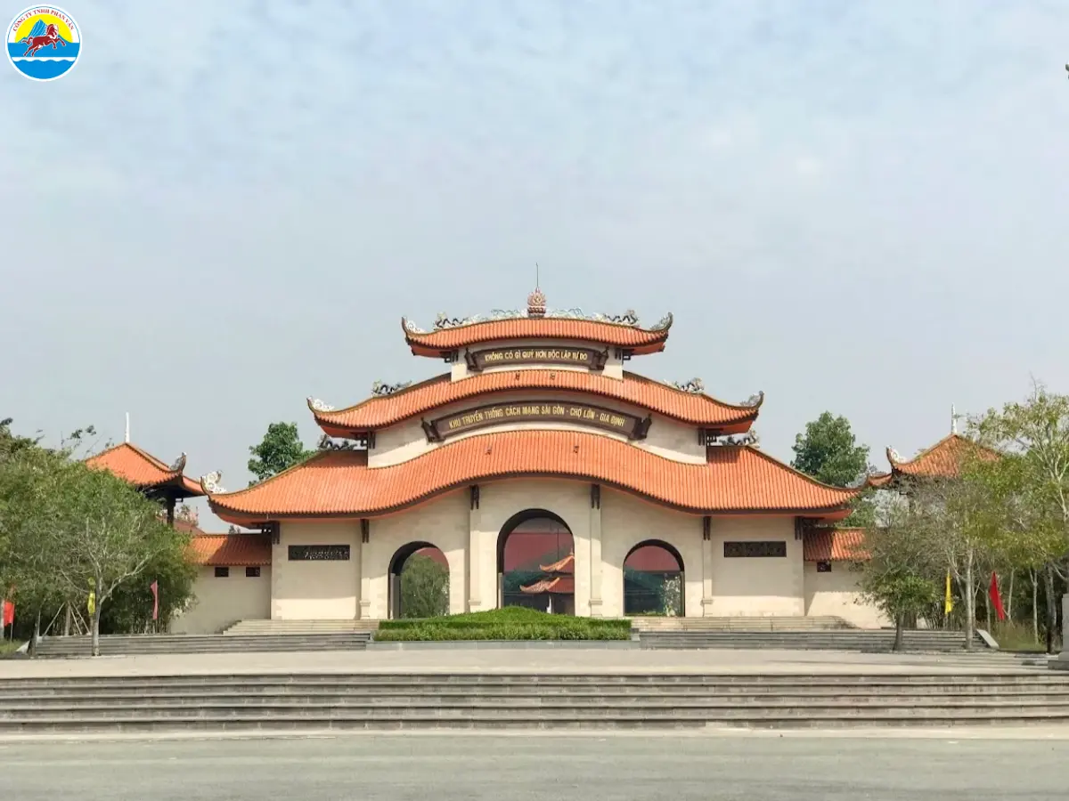 kinh nghiệm tham quan địa đạo củ chi