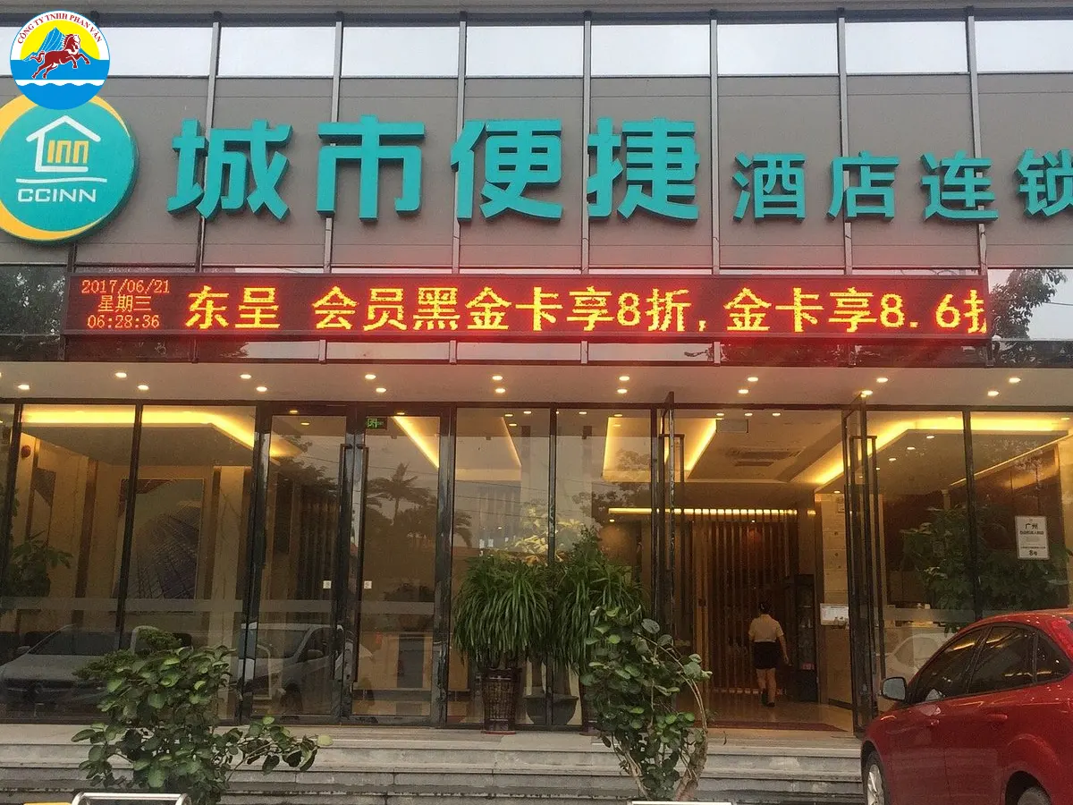 Sổ thông hành là giấy tờ bắt buộc thay cho visa khi du lịch Đông Hưng
