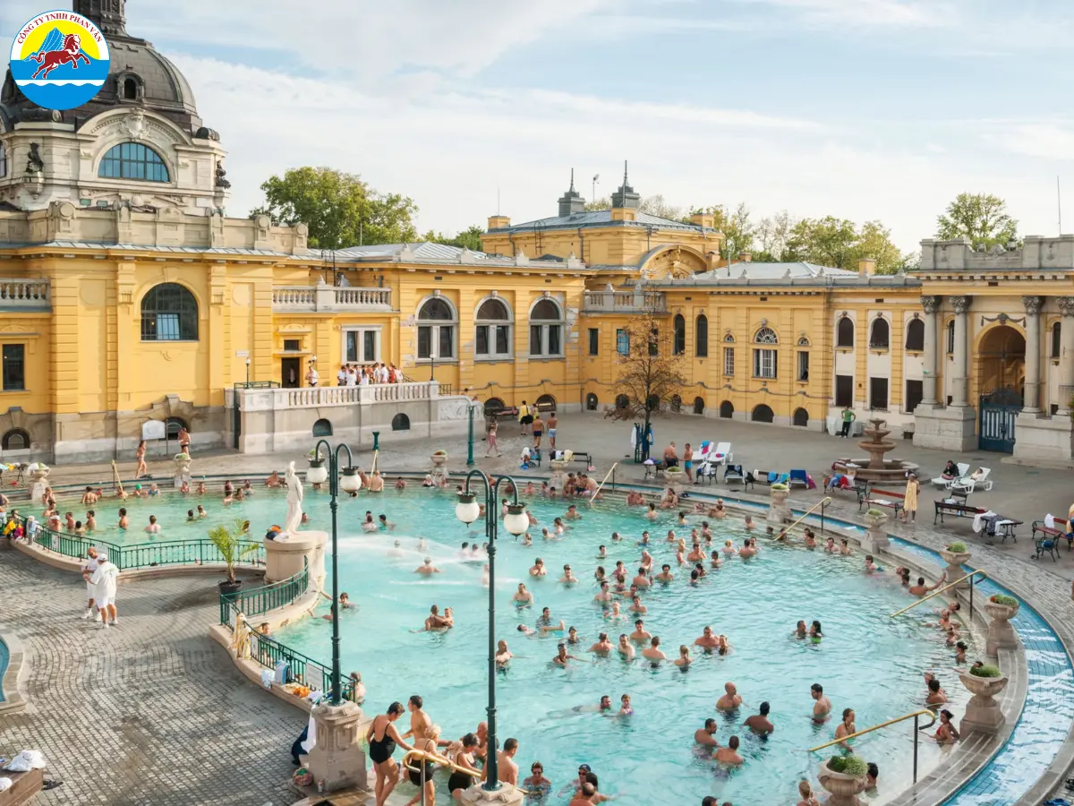 Tắm nước khoáng nóng