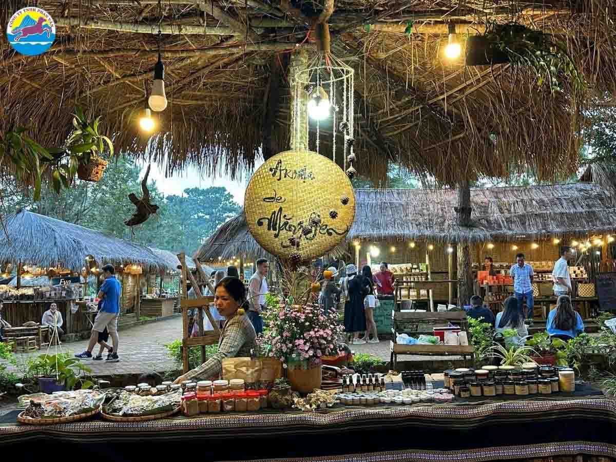 Dạo chợ Măng Đen