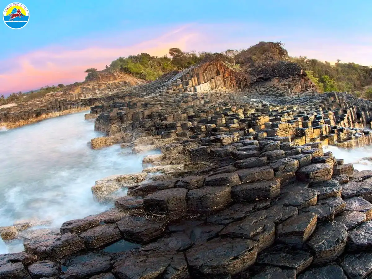 cẩm nang du lịch mũi né