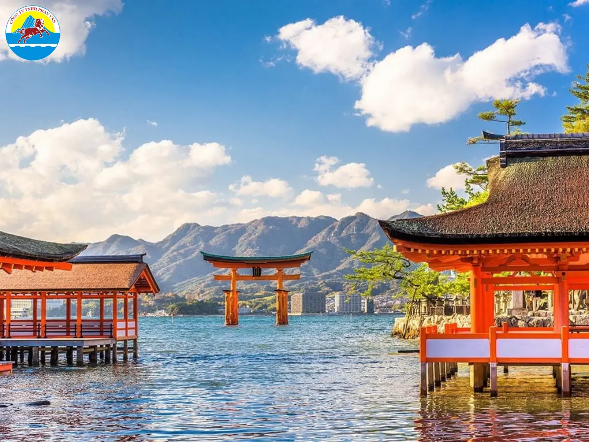 Đền Itsukushima