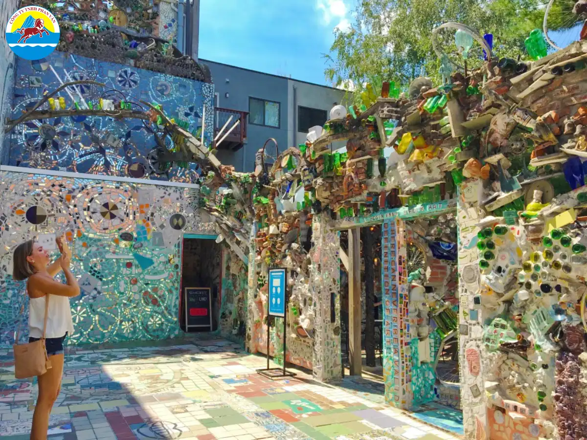 Lạc lối trong thế giới mosaic