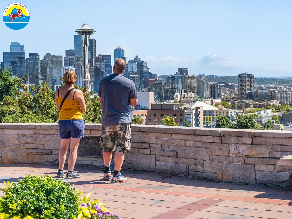 Mùa hè rực rỡ và các lễ hội ngoài trời