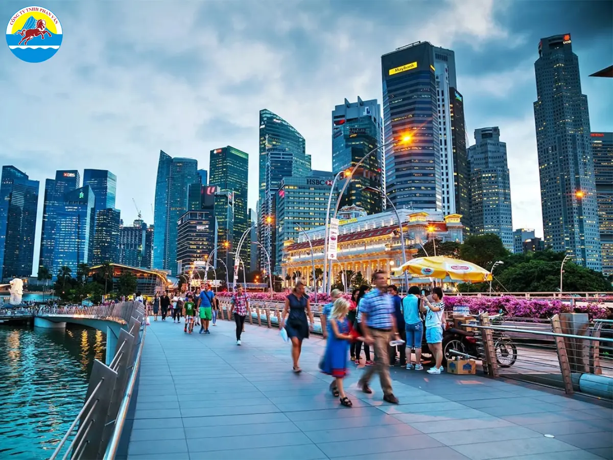 Phan Văn Travel cung cấp dịch vụ chuyên nghiệp, tư vấn tận tâm