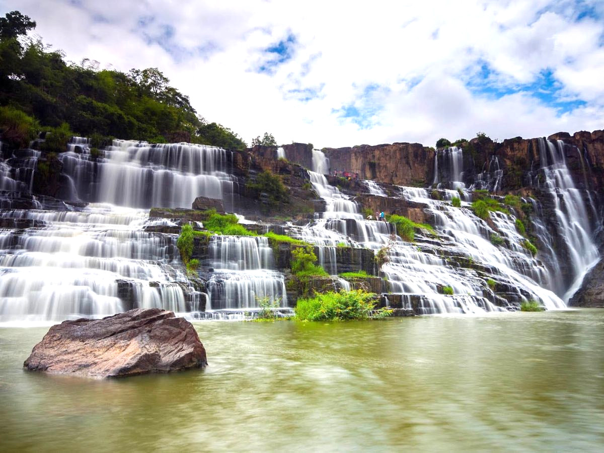 kinh-nghiem-du-lich-tay-nguyen-mua-mua-di-dau-choi-gi-an-gi-phan-van-travel-8