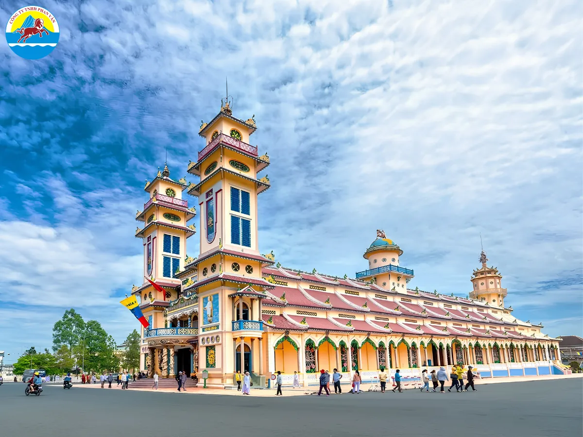 Tòa Thánh Cao Đài Tây Ninh