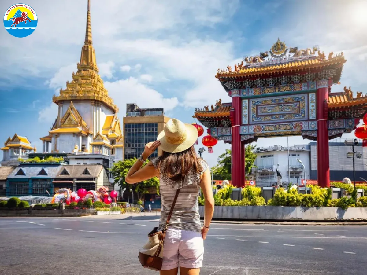 Tháng 9 vắng khách thuận tiện để bạn tham quan