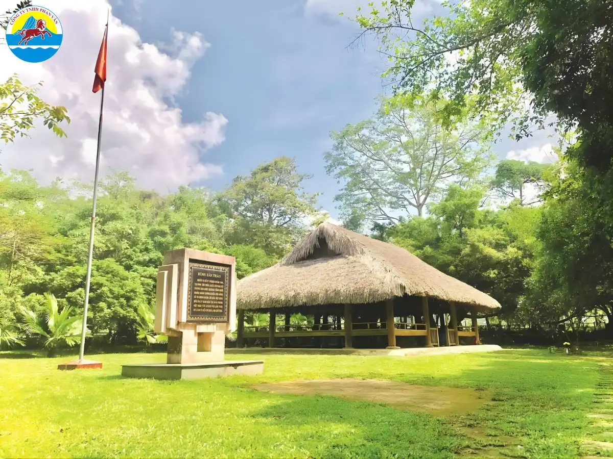 du lịch Tuyên Quang