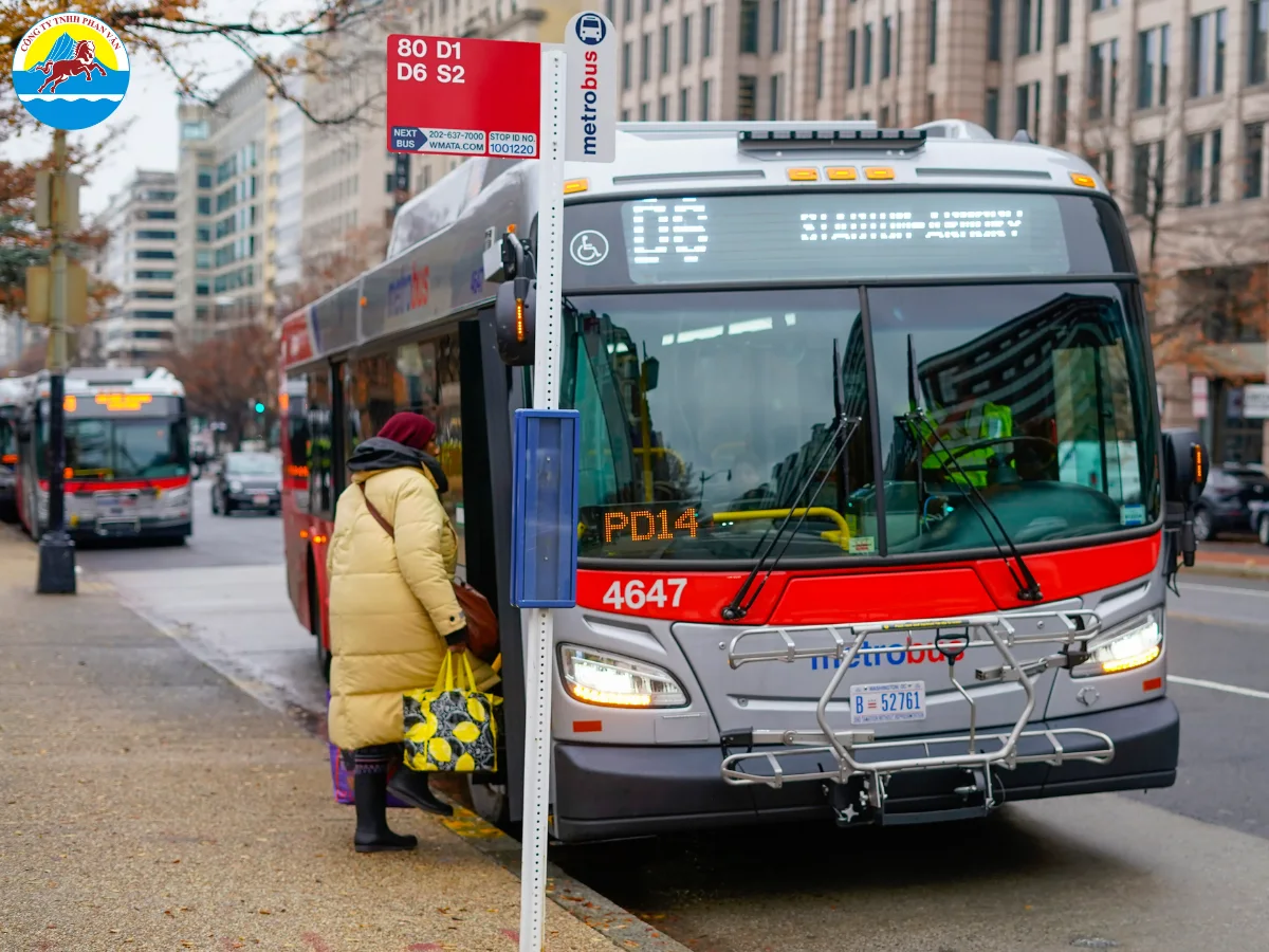 Xe buýt Metrobus