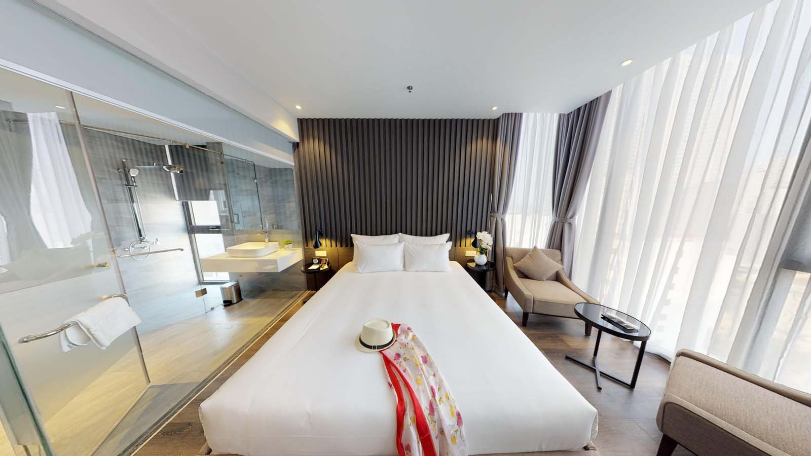 Khách sạn Grand Ocean