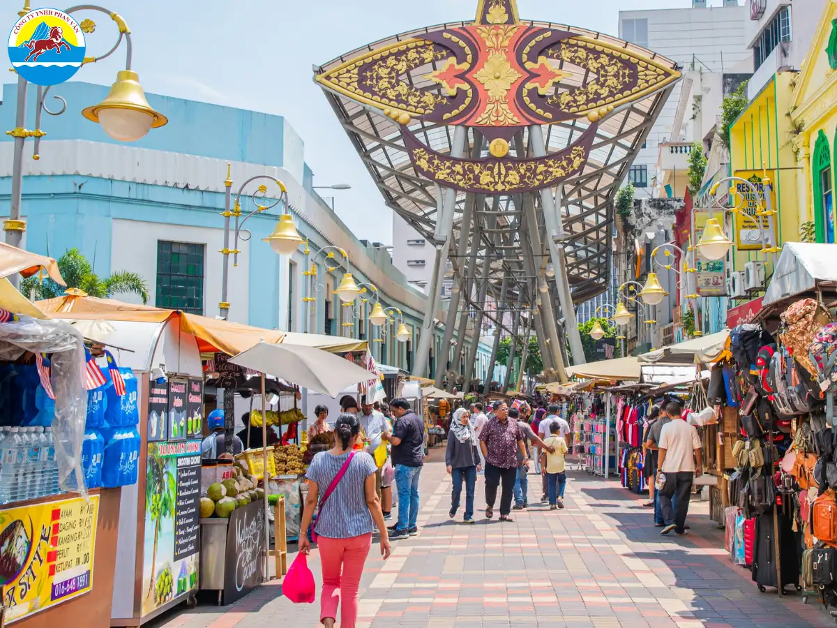 Việc trả giá là cần thiết và được chấp nhận tại khu chợ truyền thống Central Market