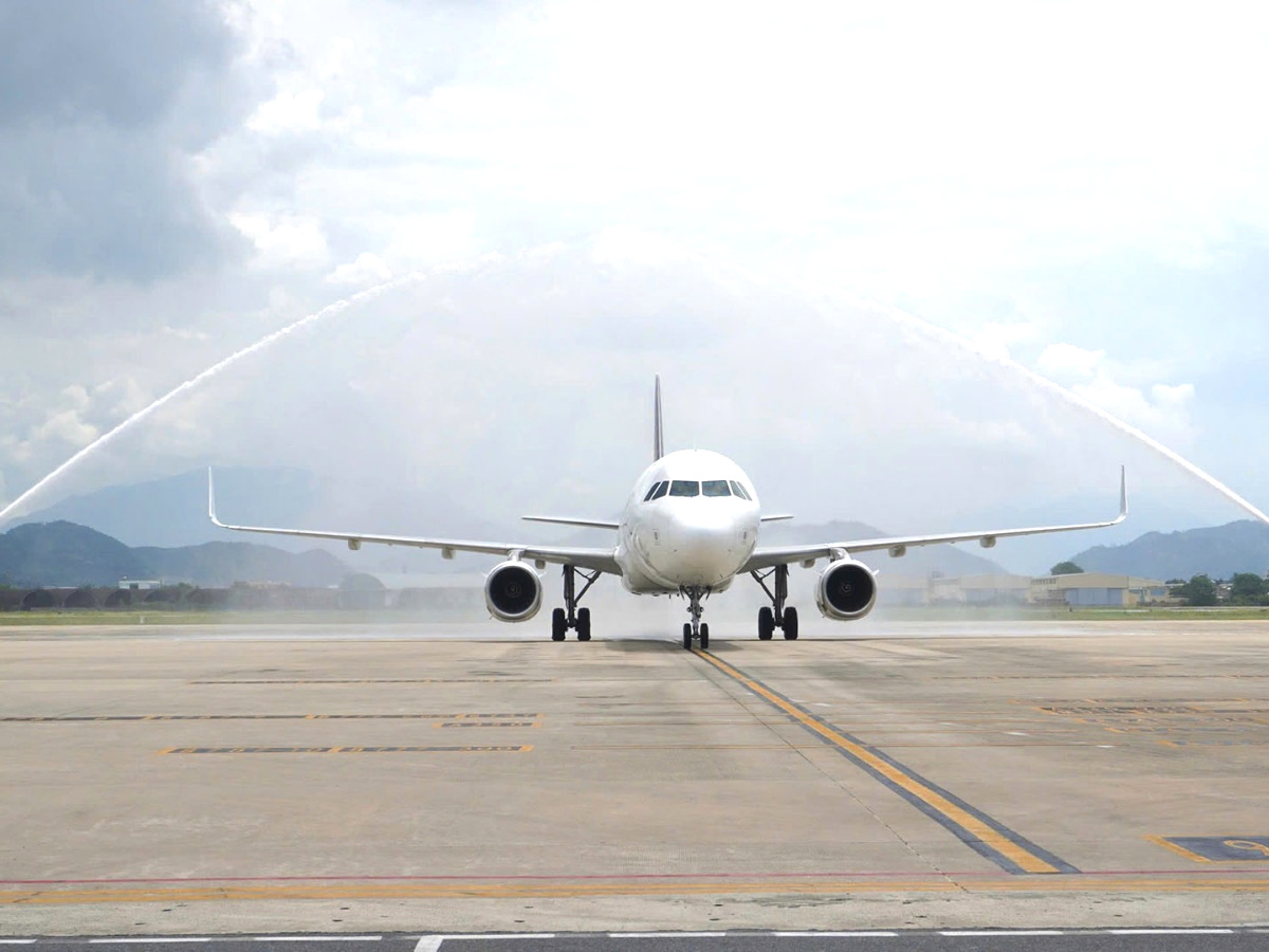Bay thẳng từ Đà Nẵng đến Osaka và Manila đã chính thức cất cánh