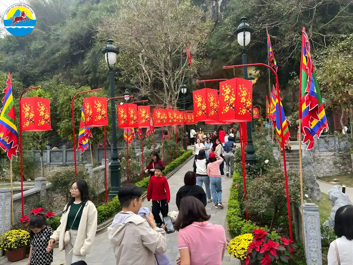 đi lễ Lạng Sơn​