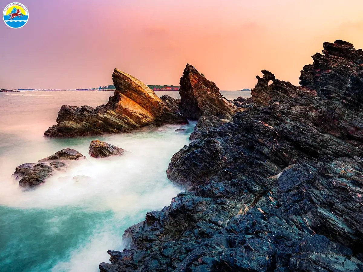 du lịch núi thành quảng nam