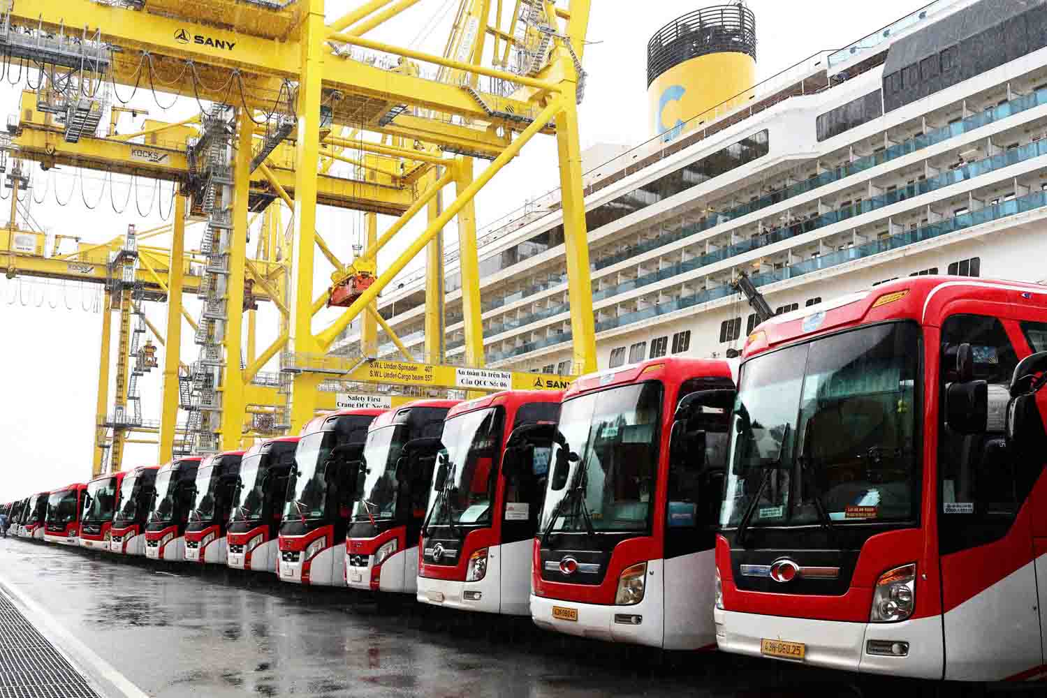 Phan Văn có nhiều loại xe khác nhau