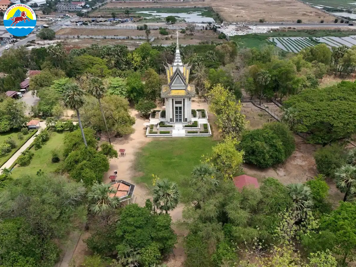 Cánh Đồng Chết Choeung Ek Memorial