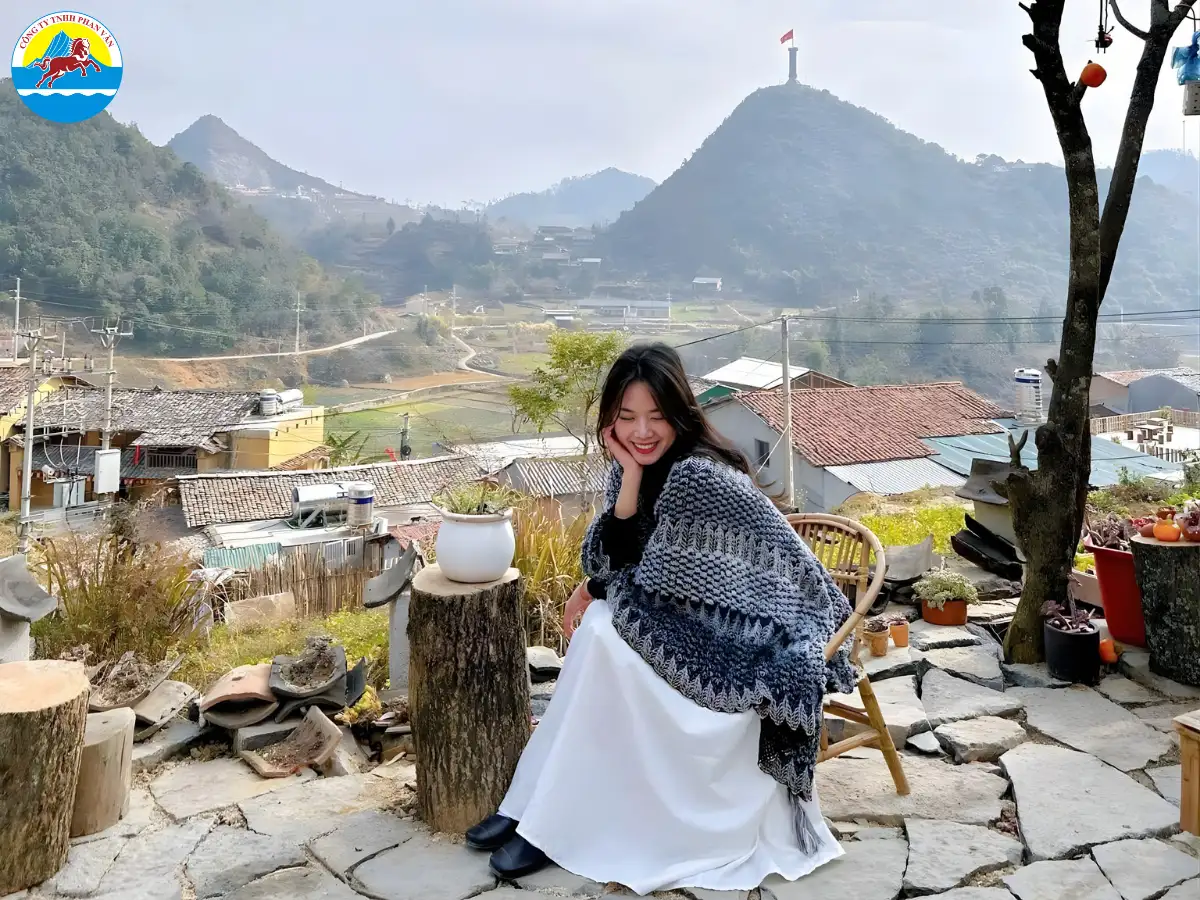 Tham khảo tour du lịch phố cổ Đồng Văn của Phan Văn Travel
