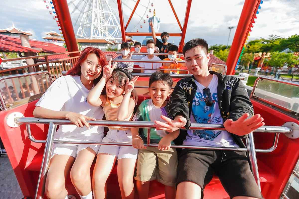 Vui chơi tại Công Viên Châu Á (Asia Park)