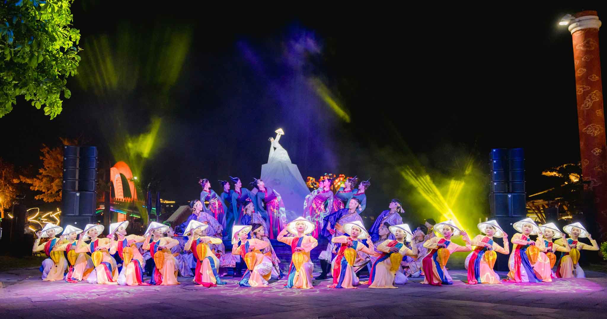 SHOW DIỄN KÝ ỨC HỘI AN GIÁ VÉ XEM SHOW CỰC RẺ