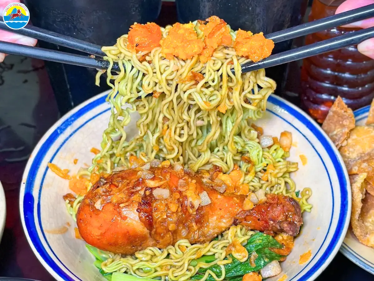 du lịch quận tân bình​