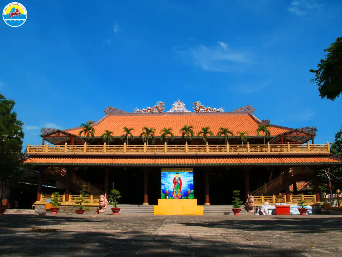 du lịch quận tân bình