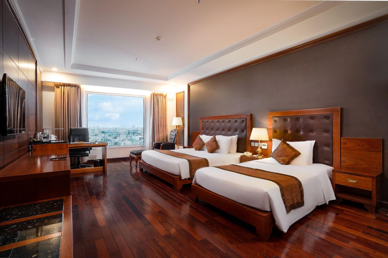 Phòng tiện nghi tại khách sạn Monarque Hotel Danang