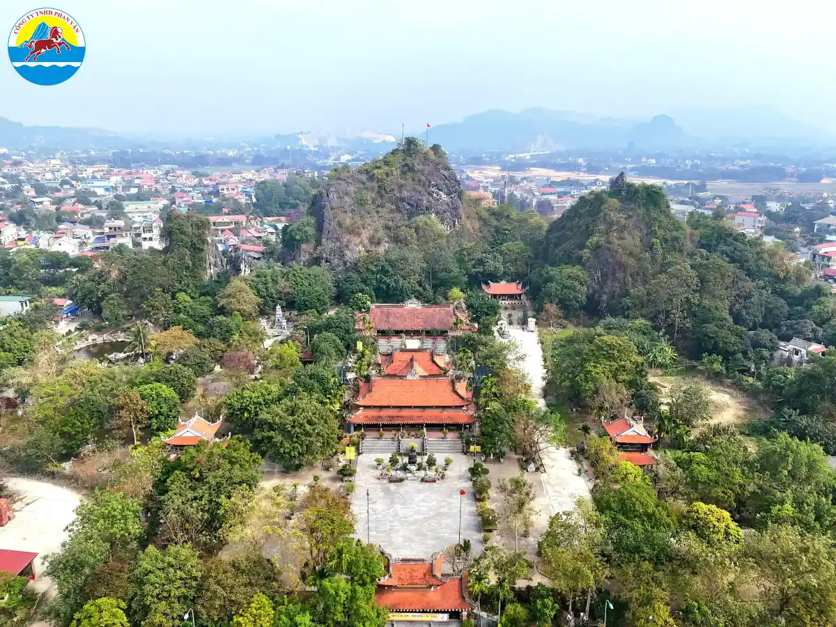 Chùa Hang (Kim Sơn Tự)