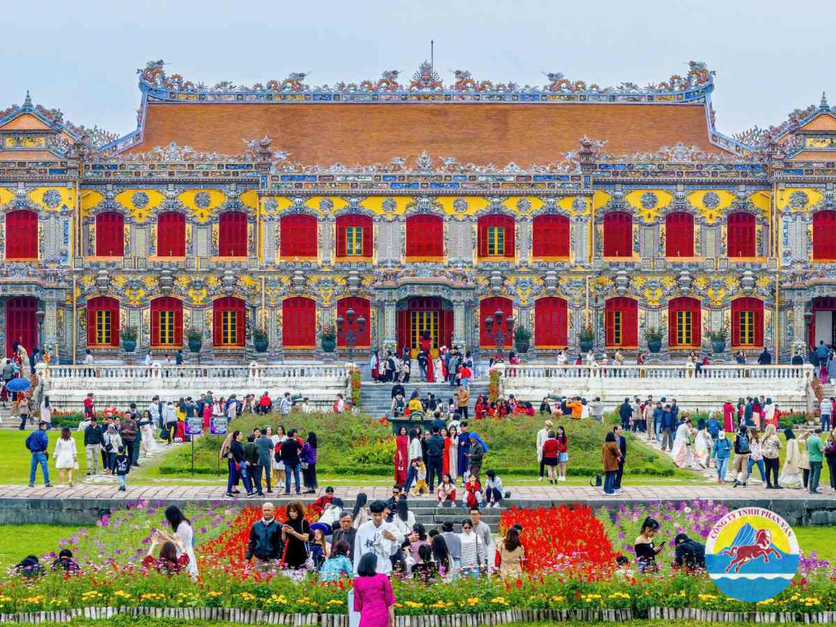 Tham quan Đại Nội