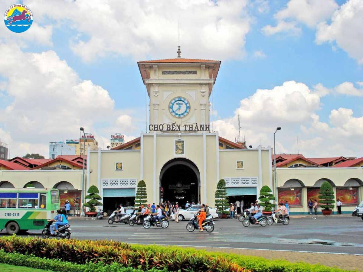 Khám phá chợ Bến Thành