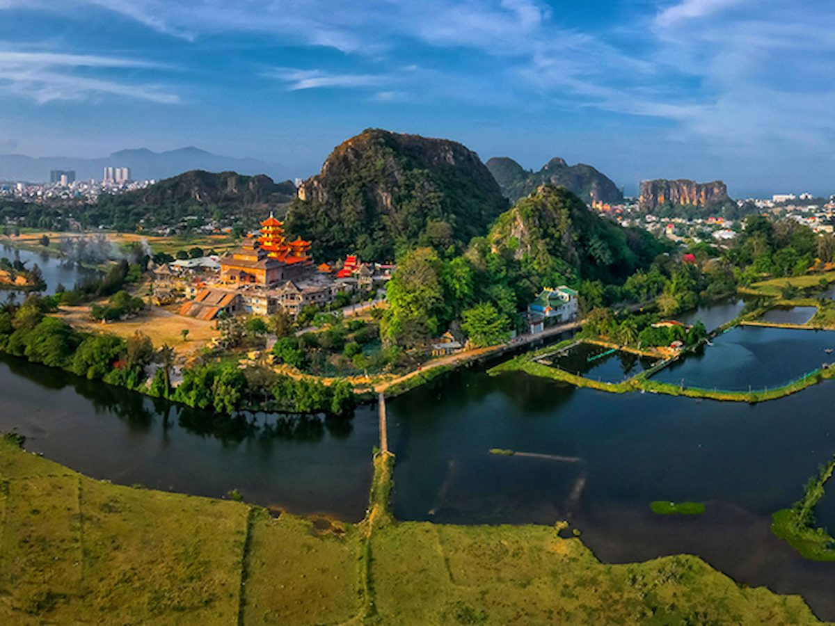 Thắng cảnh Ngũ Hành Sơn